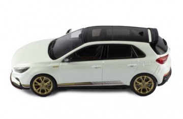 Ixo143 moc33622 hyundaii30nndrivelimitededition2022 wit2 miniatuur magazijn schaalmodellen speelgoed merchandise