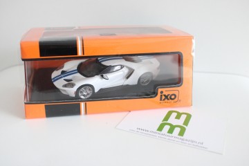 Ixo143fordgt2017wit6miniatuurmagazijnschaalmodellenspeelgoedmerchandise