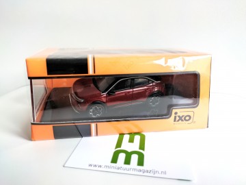 Ixo143opelmokkae2022rood6miniatuurmagazijnminiaturenspeelgoedmerchandise