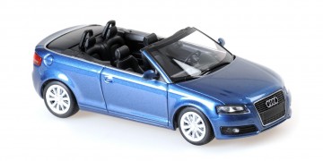 Maxichamps143 940017131 audia32007 blauw1 miniatuur magazijn schaalmodellen speelgoed merchandise