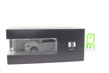 Mddealer143w274bklasse2019wit3 miniatuur magazijn schaalmodellen speelgoed merchandise