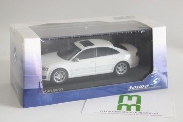 Solido143audis8d32010wit6miniatuurmagazijnschaalmodellenspeelgoedmerchandise