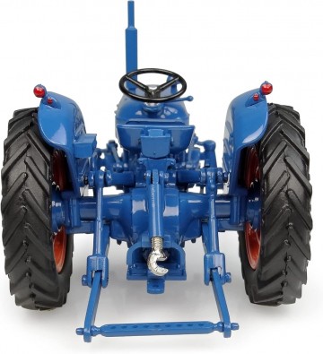 Uh132fordson dexta19604 miniatuur magazijn schaalmodellen speelgoed merchandise