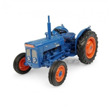 Uh6273132fordsonsuperdexta19621miniatuurmagazijnschaalmodellenspeelgoedmerchandise